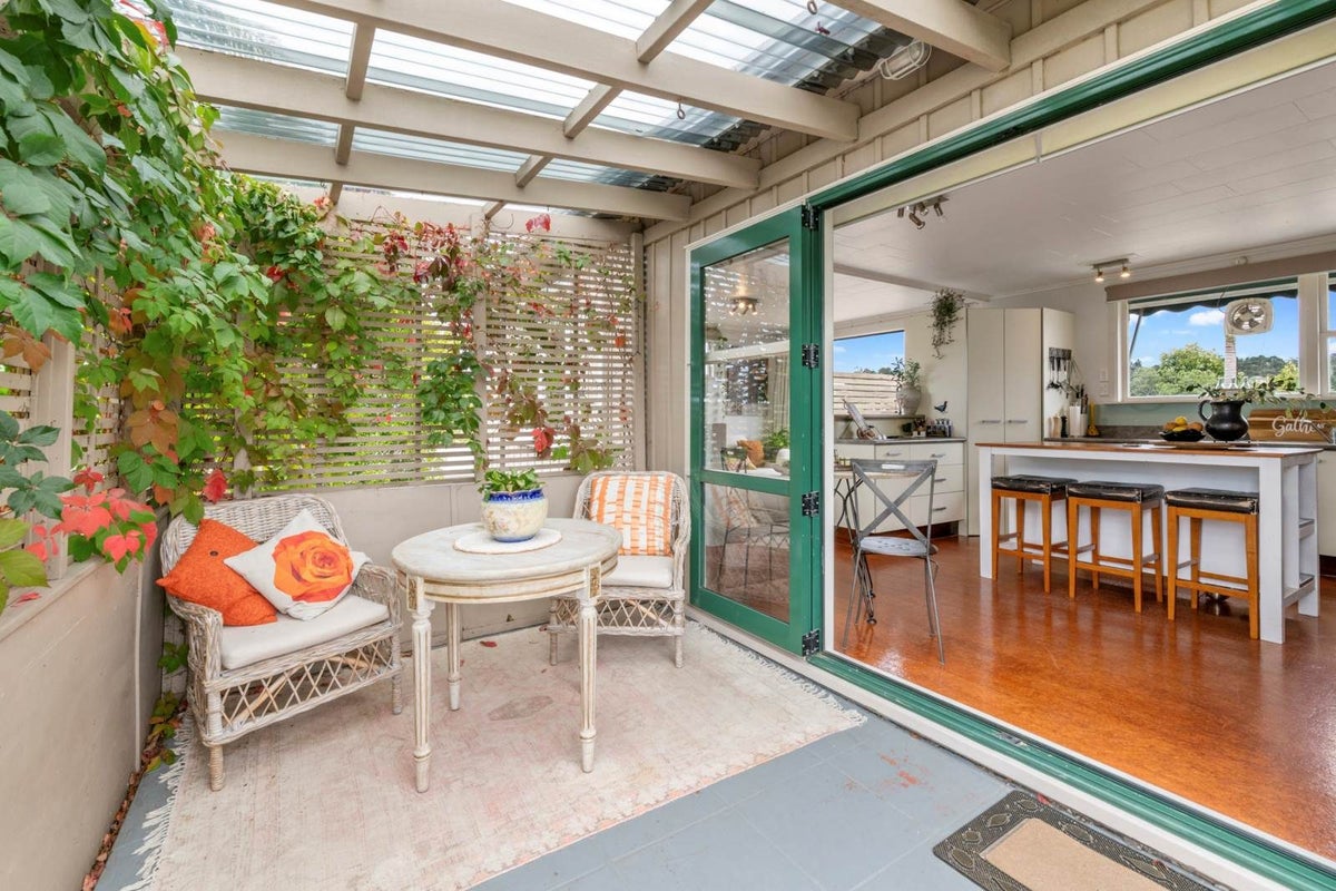 23 Penton Road, Stanmore Bay, Whangaparaoa - Carousel 2