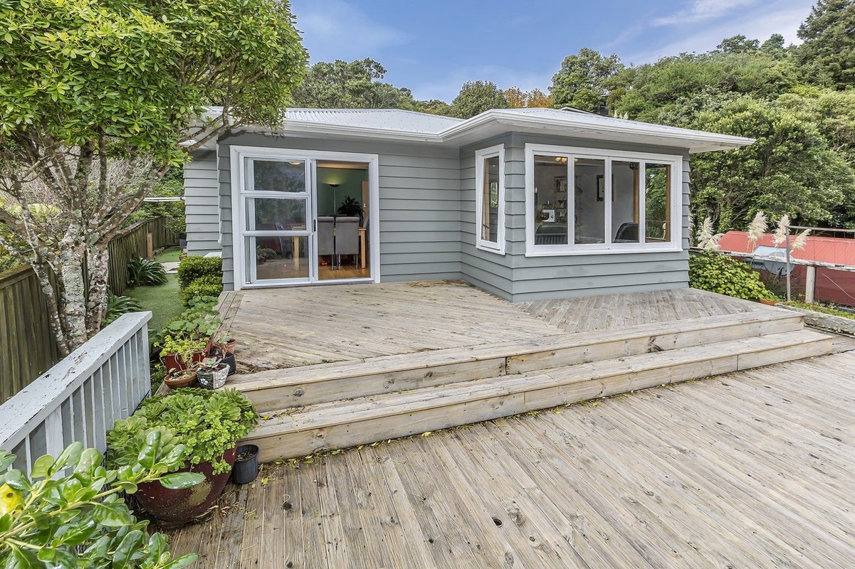 323 Ohiro Road, Brooklyn, Wellington - Carousel 1