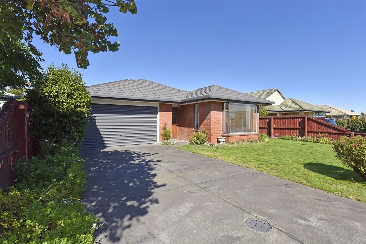 1A Topham Lane, Hornby, Christchurch - Carousel 17