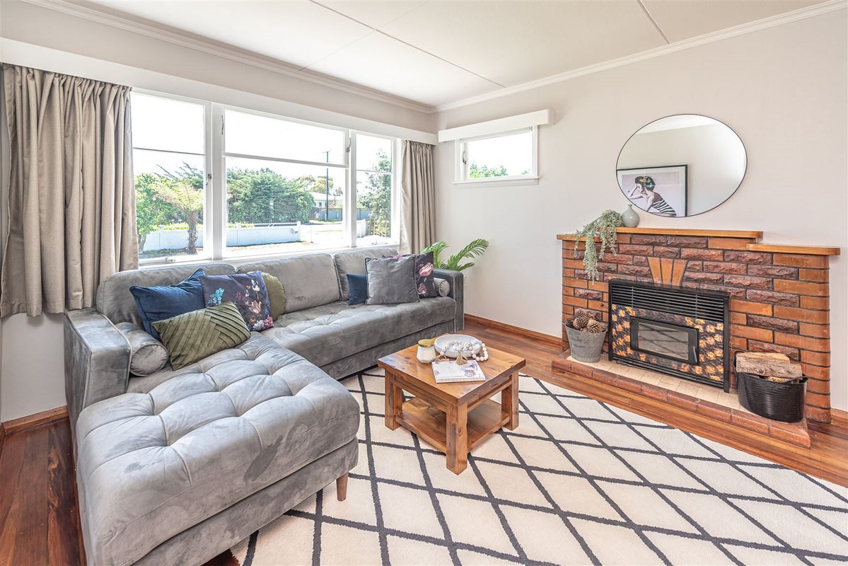 39 Wikitoria Road, Putiki, Whanganui - Carousel 2