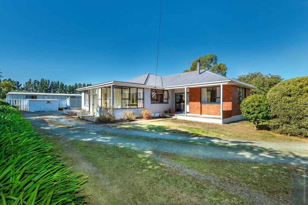 6 Sharlands Road, Rakaia - Carousel 1