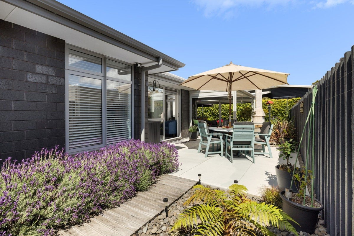 2 Bernies Way, Ohauiti, Tauranga - Carousel 24