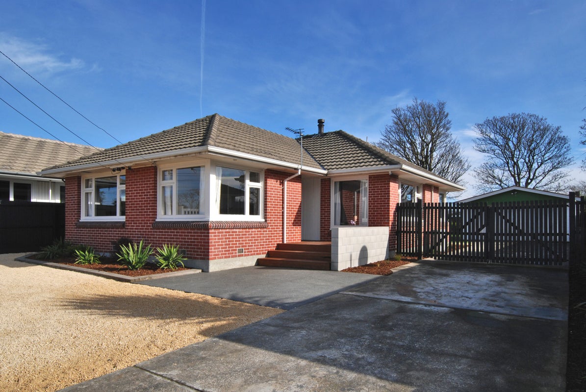 3 Hindess Street, Halswell, Christchurch - Carousel 1