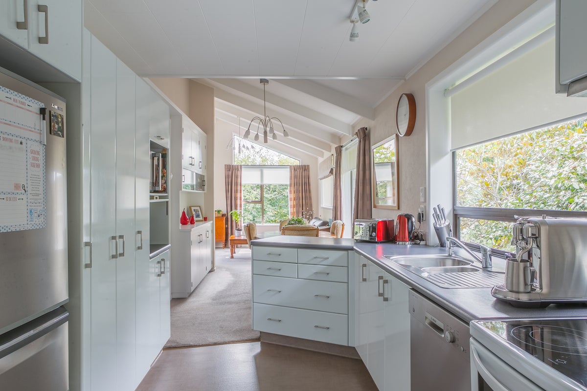 9 Huxley Street, Gleniti, Timaru - Carousel 2