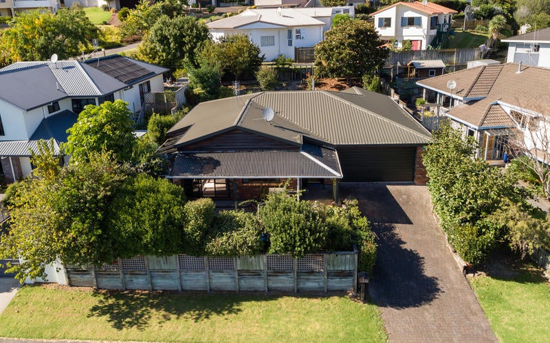 79 Carlton Street, Bellevue, Tauranga - Carousel 1