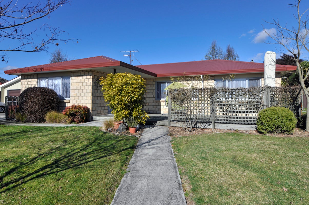 22 Totara Street, Glenholme, Rotorua - Carousel 1