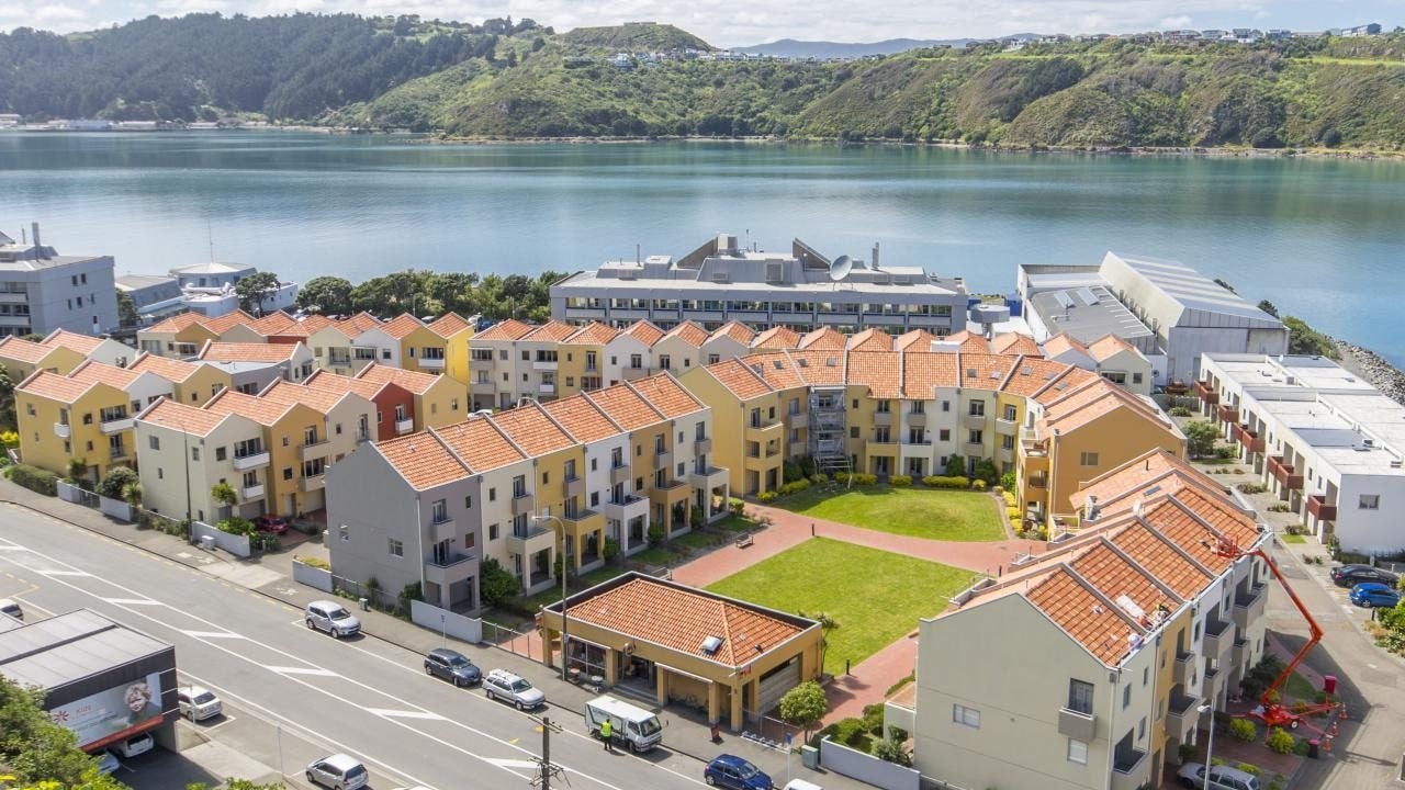45/305 Evans Bay Parade, Hataitai, Wellington - Carousel 15