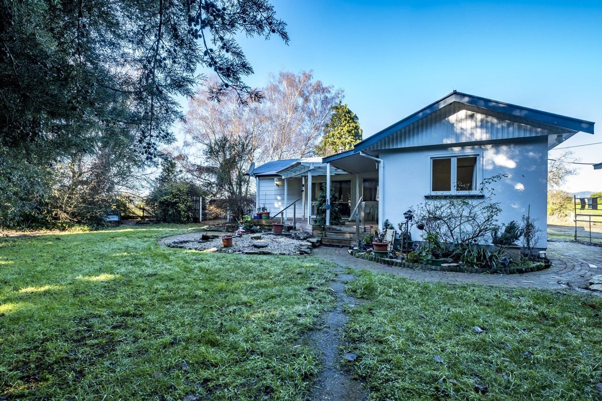 22 Hendersons Road, Rotherham, Culverden - Carousel 2