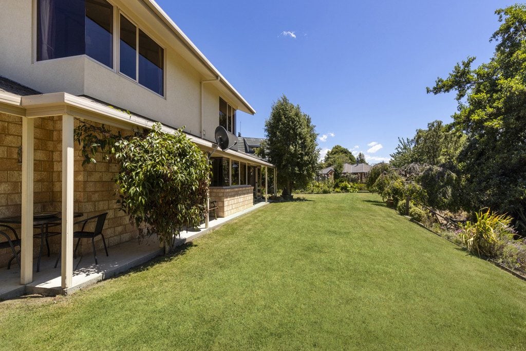 8 Ward Street, Springlands, Blenheim - Carousel 1