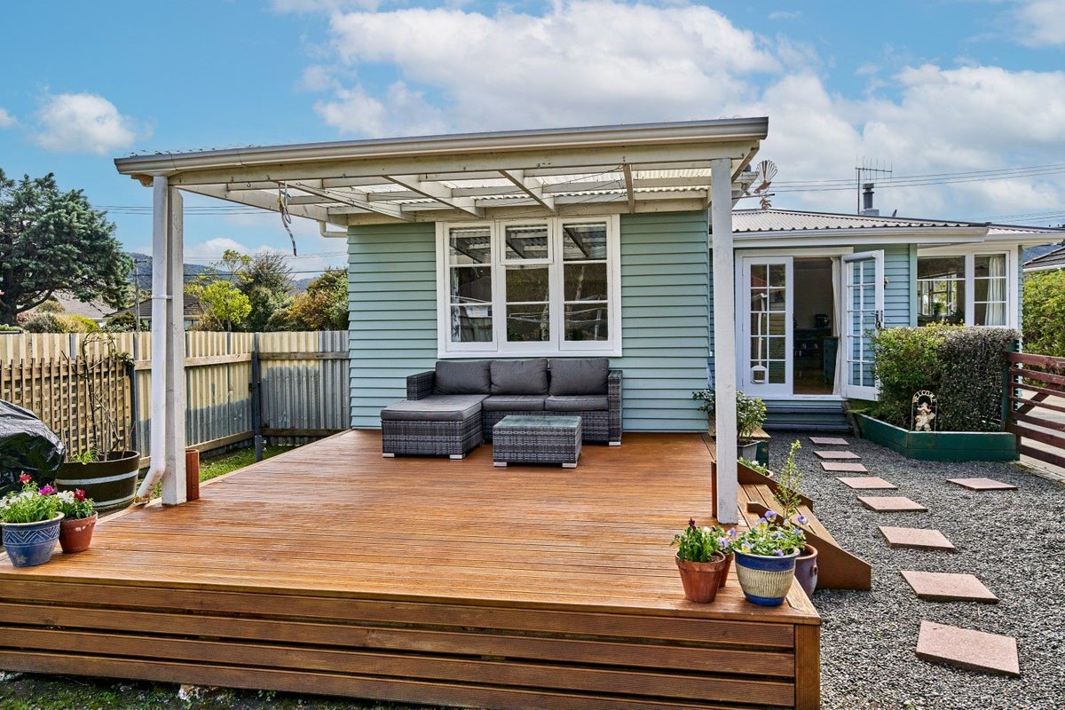 59 Totara Street, PARKWAY, WAINUIOMATA - Carousel 1
