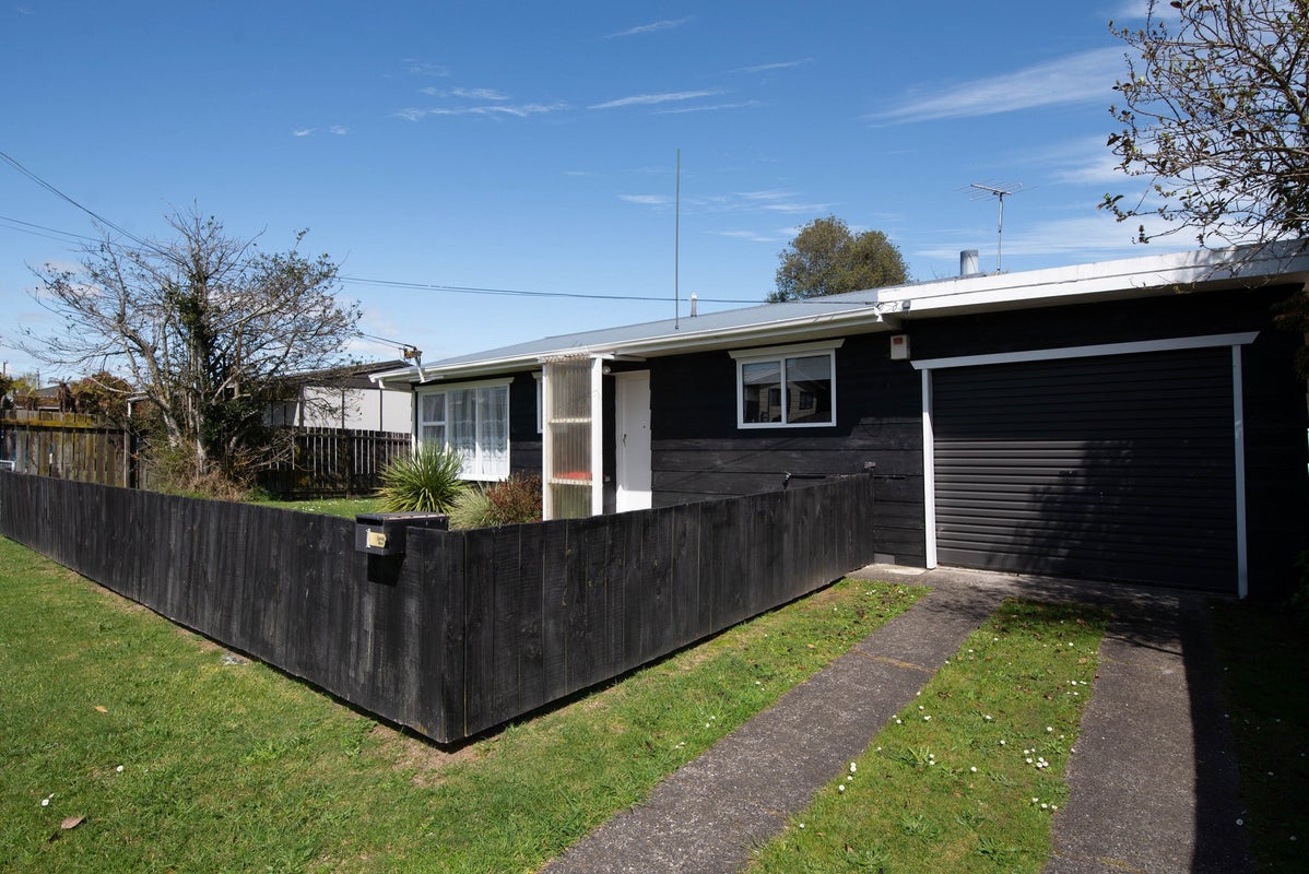 1 Mill Street, Koutu, Rotorua - Carousel 1