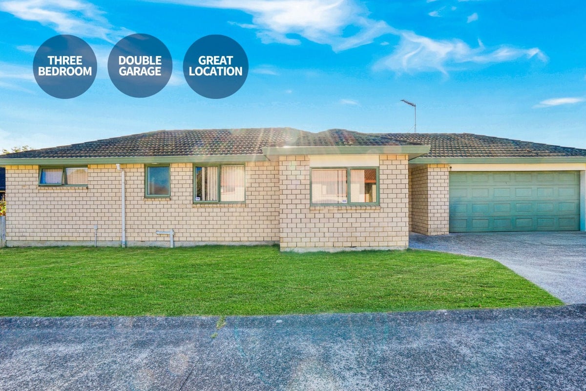 17 Scotts Field Drive, Takanini, Auckland - Carousel 1