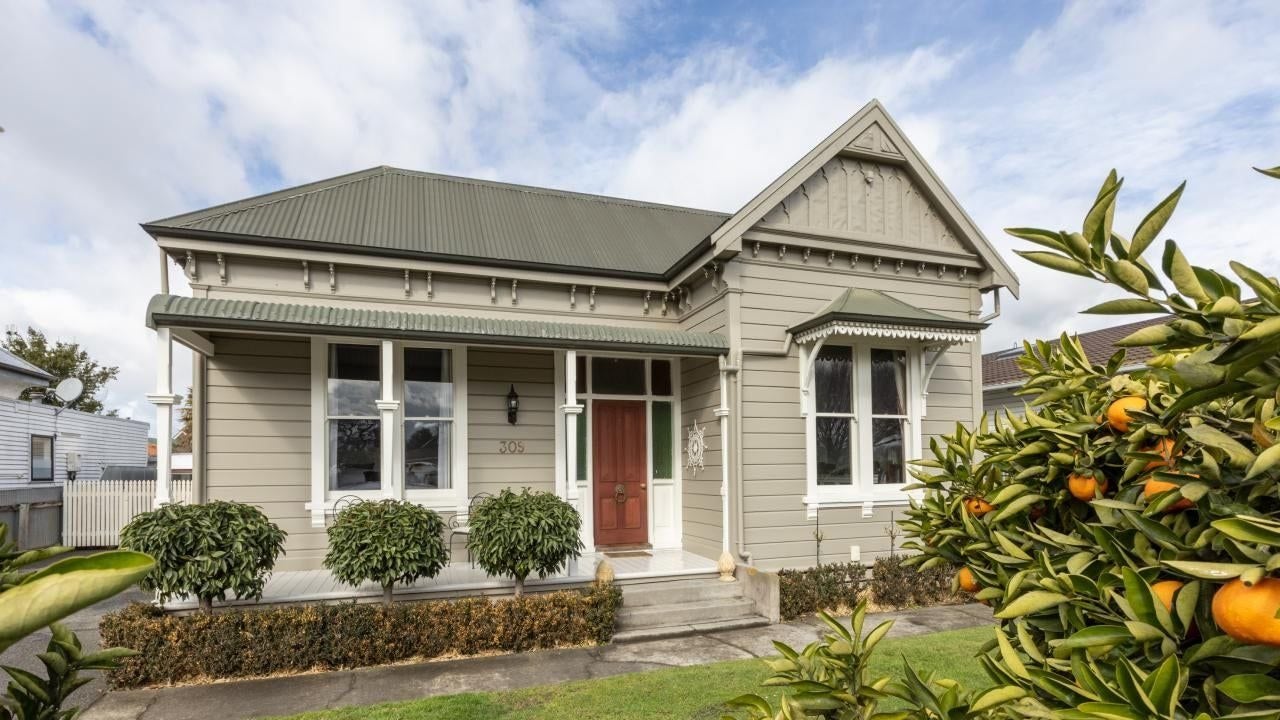 309 Grays Road, Saint Leonards, Hastings - Carousel 2