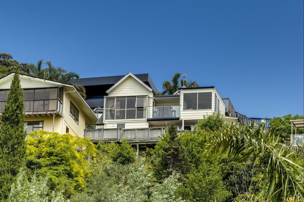 30 Hospital Terrace, Hospital Hill, Napier - Carousel 19