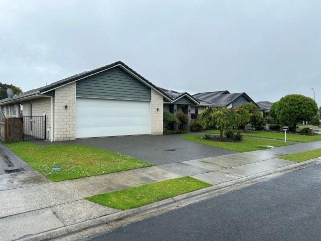 17 Saltwood Lane, Bethlehem, Tauranga - Carousel 2