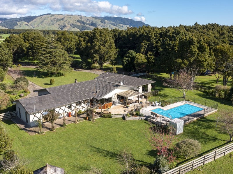 269 Old Hautere Road, Hautere - Carousel 1