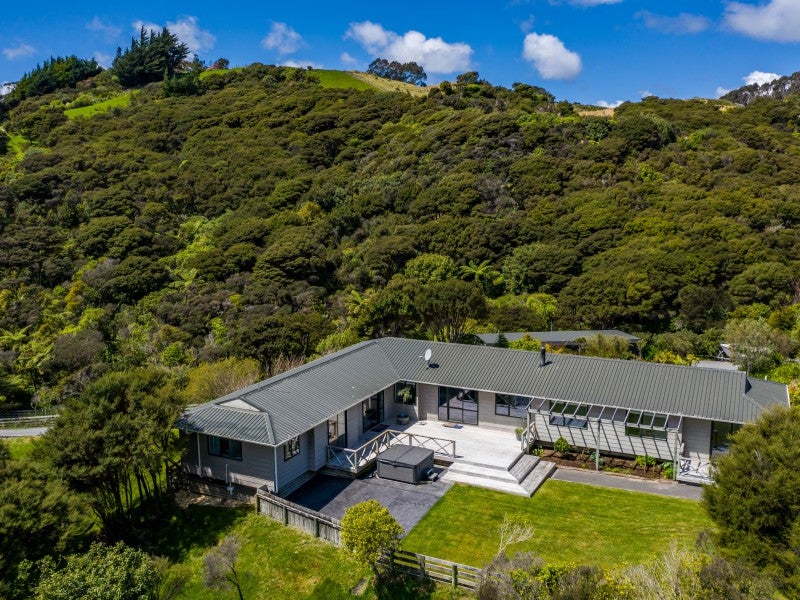 67 Exploration Way, Whitby, Porirua - Carousel 2