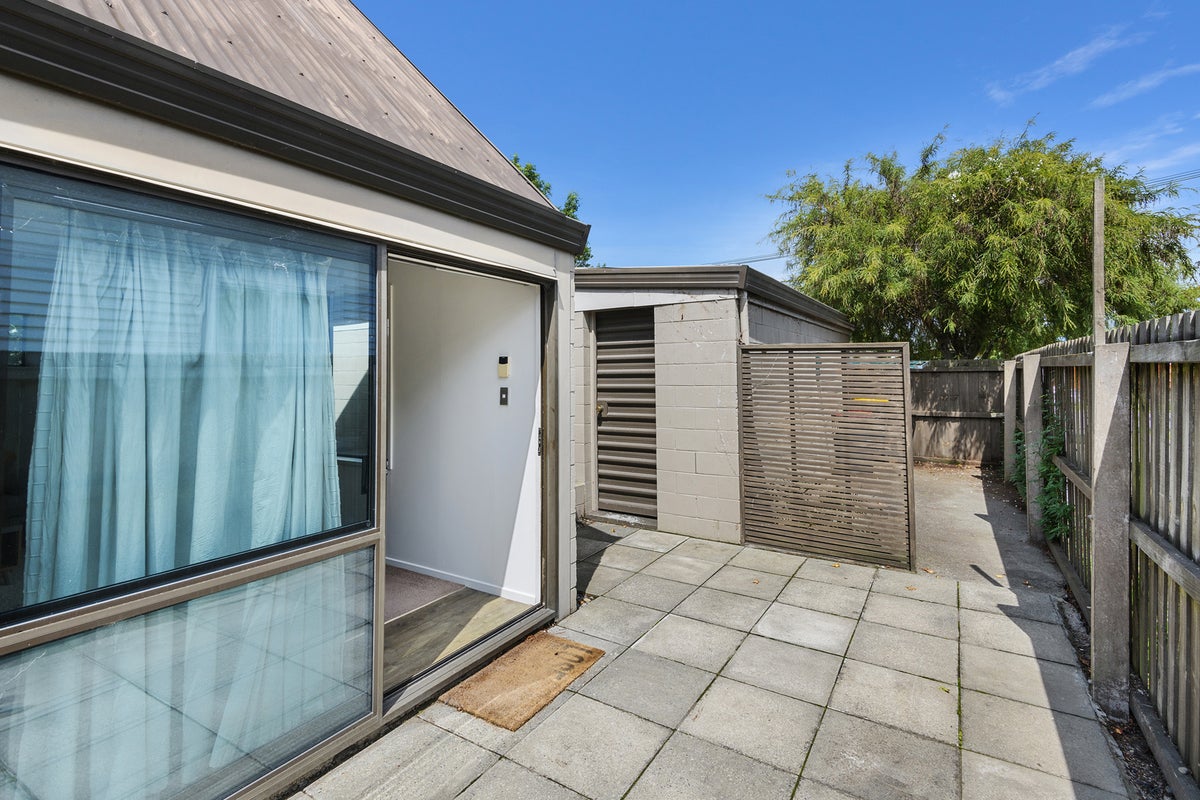 1/385 Armagh Street, Linwood, Christchurch - Carousel 11