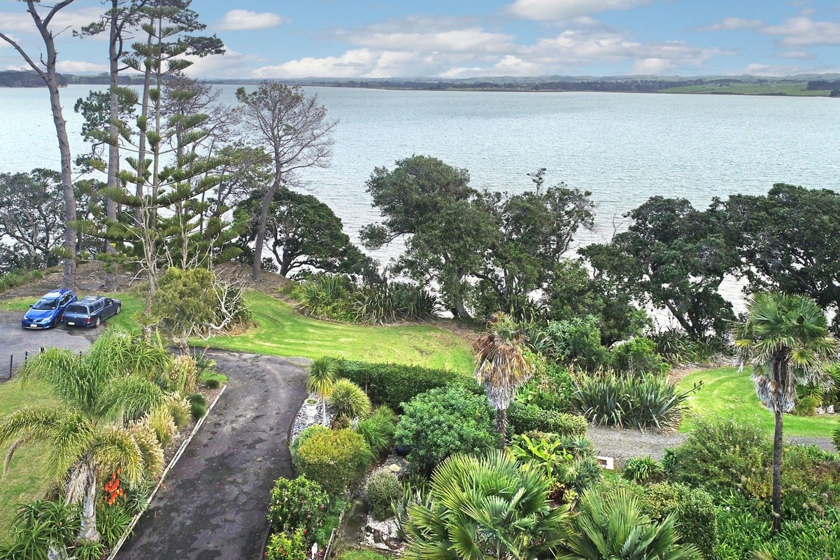 64 Ronald Avenue, Waiuku - Carousel 18