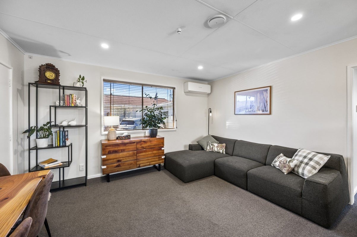 5/88 Guppy Road, Greenmeadows, Napier, Hawke's Bay - Carousel 2