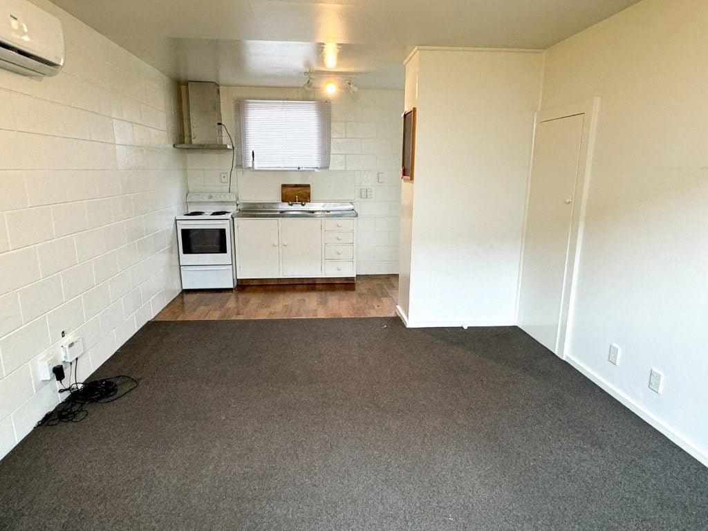 12/544 Barbadoes Street, Edgeware, Christchurch - Carousel 2