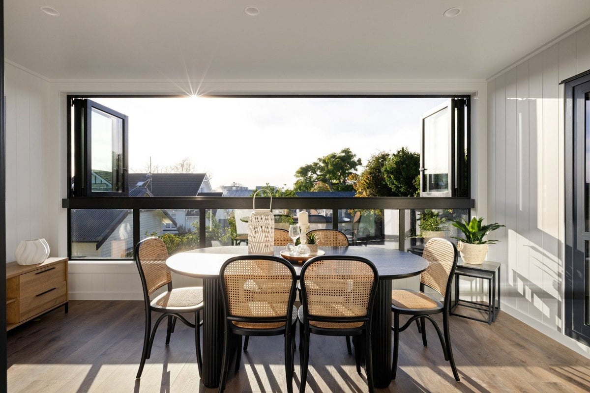 3/29 Palmerston Street, Hamilton City Central, Hamilton, Waikato - Carousel 2