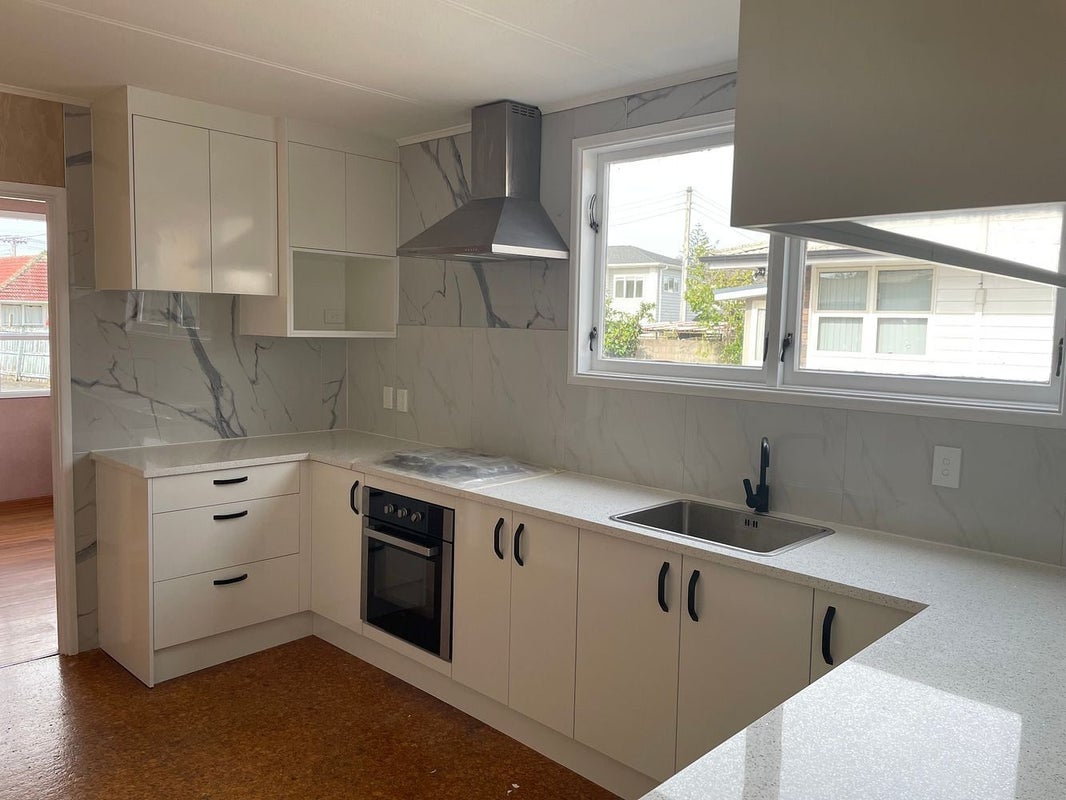 56 Stonex Road, Papatoetoe, Auckland - Carousel 1