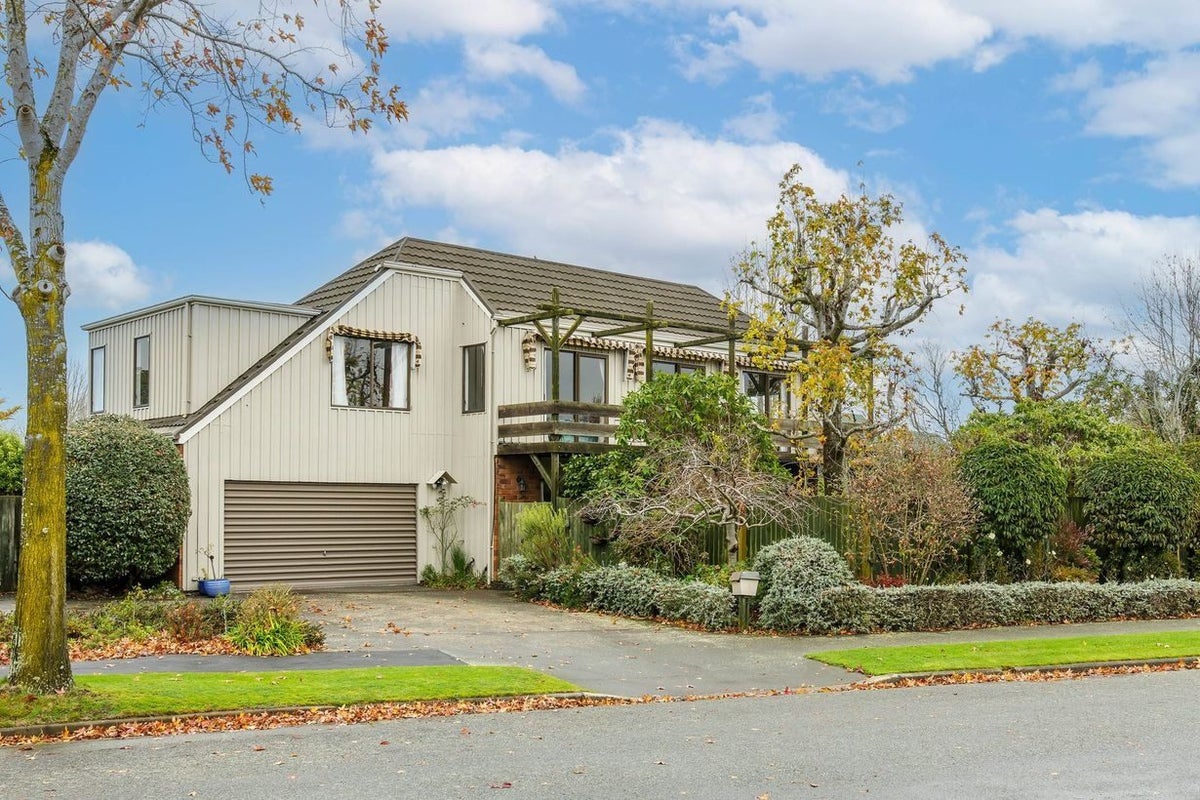2 Hanover Place, Ilam, Christchurch - Carousel 2