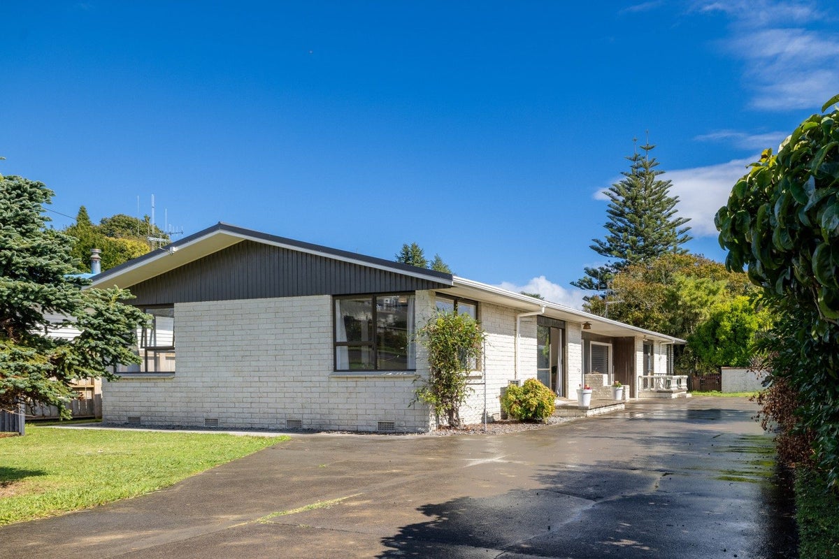 9A Burns Street, Leamington, Cambridge - Carousel 1