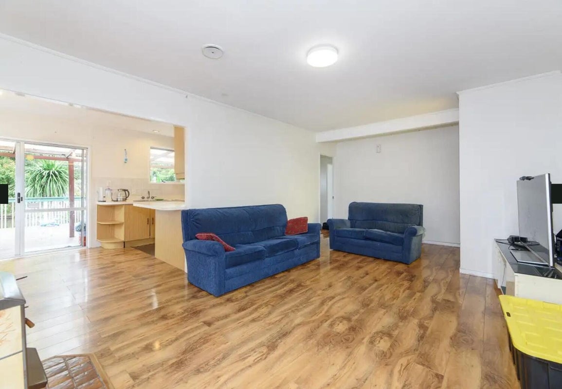 34 Anich Road, Massey, Waitakere City, Auckland - Carousel 2