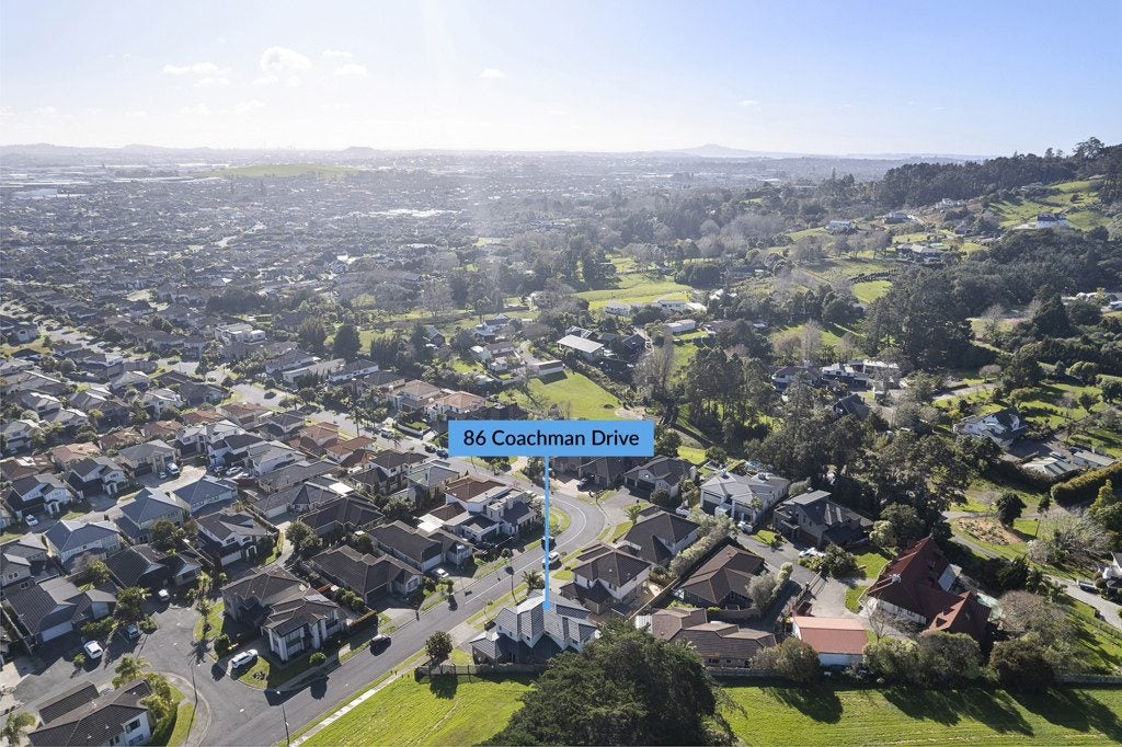 86 Coachman Drive, Flat Bush, Auckland - Carousel 30