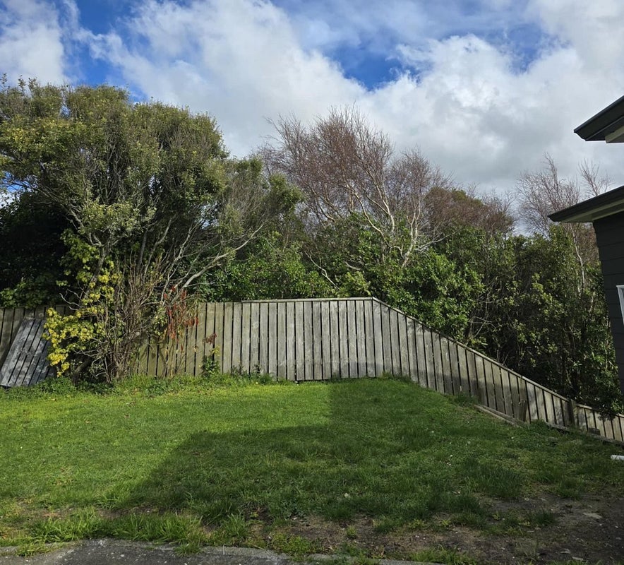 6 Ronald Woolf Place, Churton Park, Wellington - Carousel 2