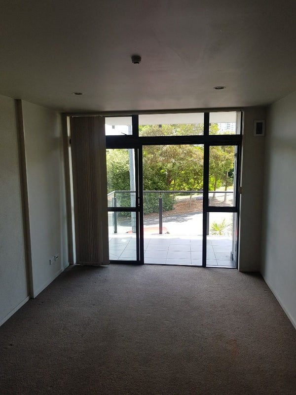 3H/6 Piwakawaka Street, Eden Terrace, Auckland - Carousel 10