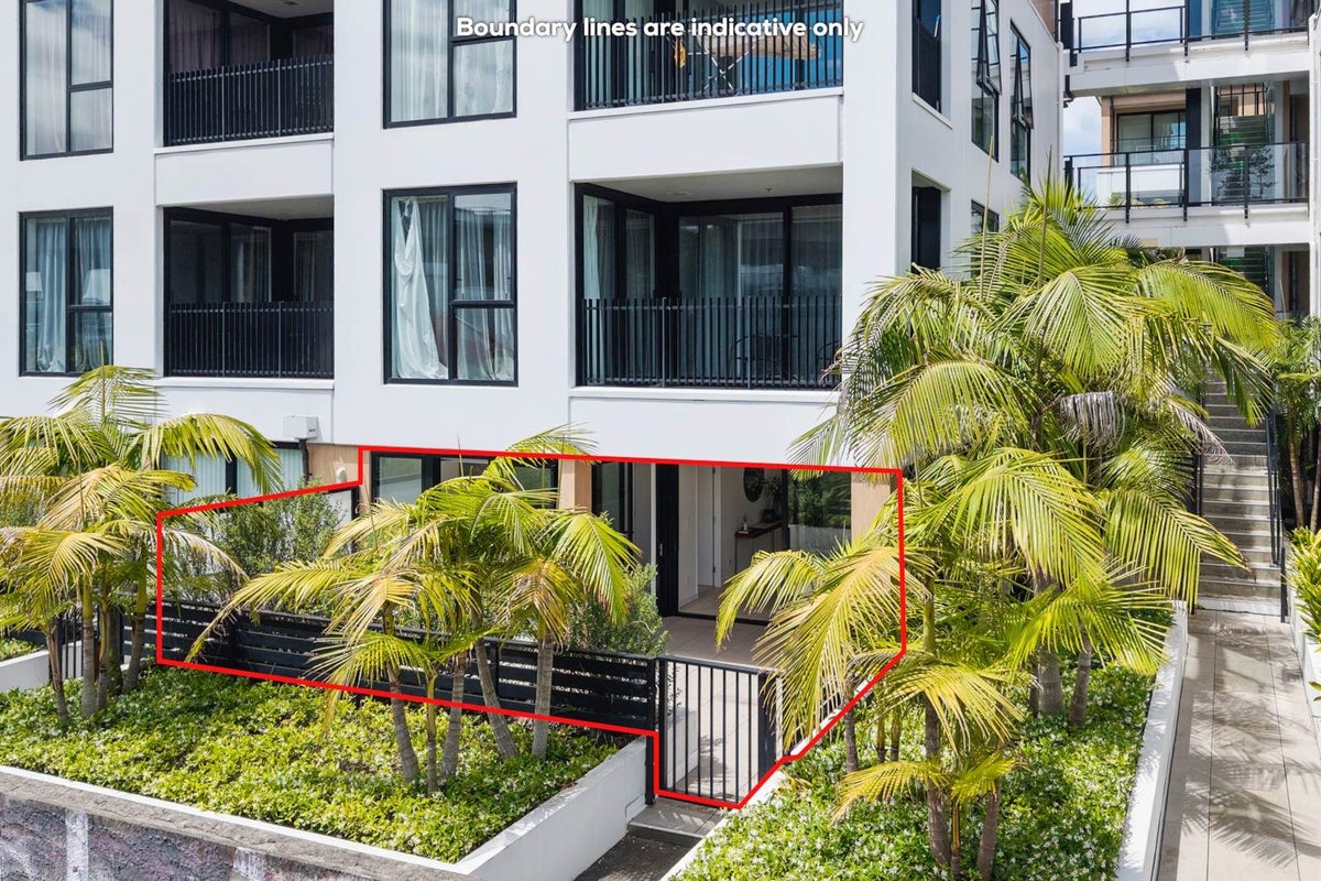 107/14 Edgerley Avenue, Newmarket, Auckland - Carousel 1