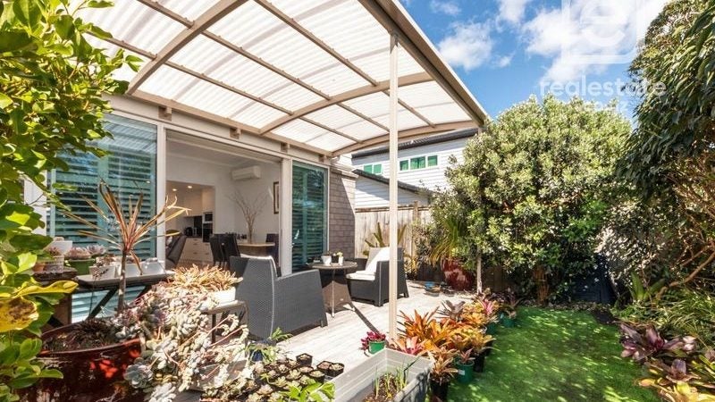 2A Armagh Road, Blockhouse Bay, Auckland - Carousel 1