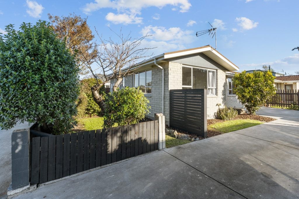 1/37 Cavendish Road, Casebrook, Christchurch - Carousel 2