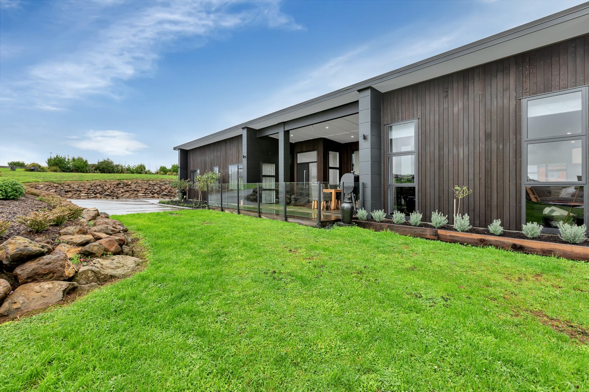 120 Karanui Road, Te Kamo, Whangarei - Carousel 1