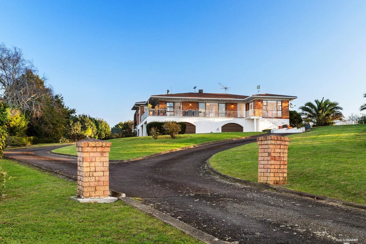 355 Buckland Road, Buckland, Pukekohe - Carousel 1