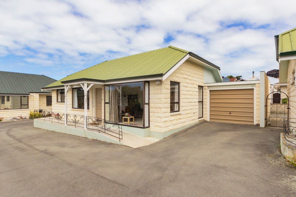 25A Towey Street, Holmes Hill, Oamaru - Carousel 1