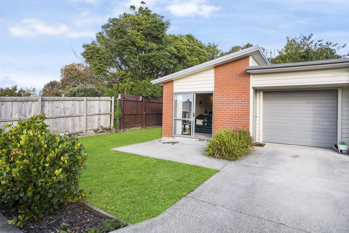 6/46 Park Estate Road, Rosehill, Papakura - Carousel 2