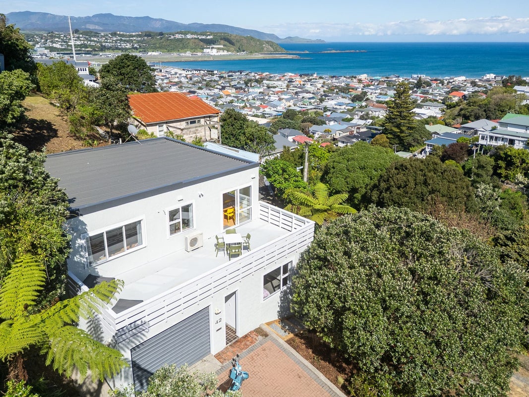 42 Buckingham Street, Melrose, Wellington - Carousel 2