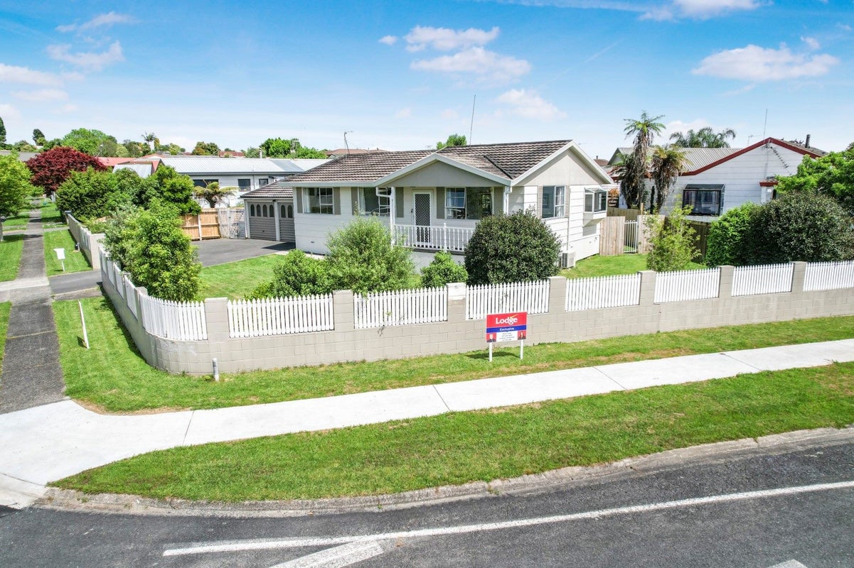 2 Carew Street, Nawton, Hamilton - Carousel 22