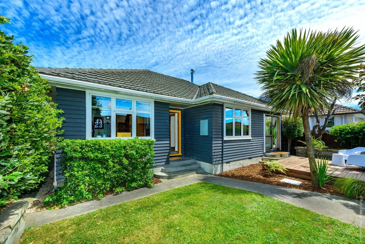 117 Harewood Road, Papanui, Christchurch - Carousel 1