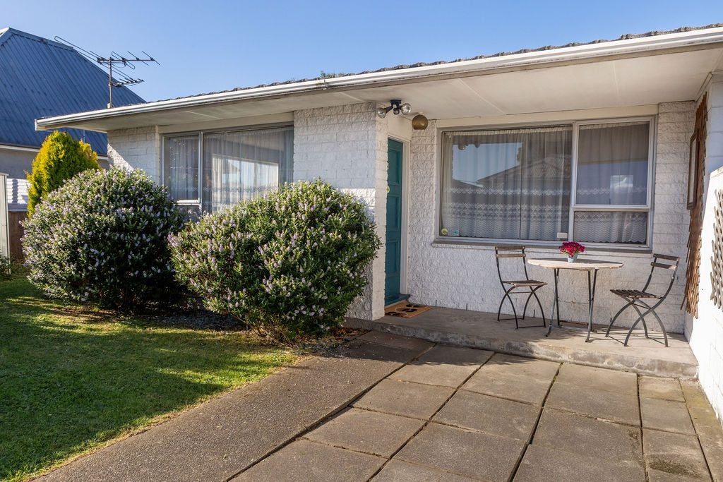 4/101 Brougham Street, Addington, Christchurch - Carousel 1