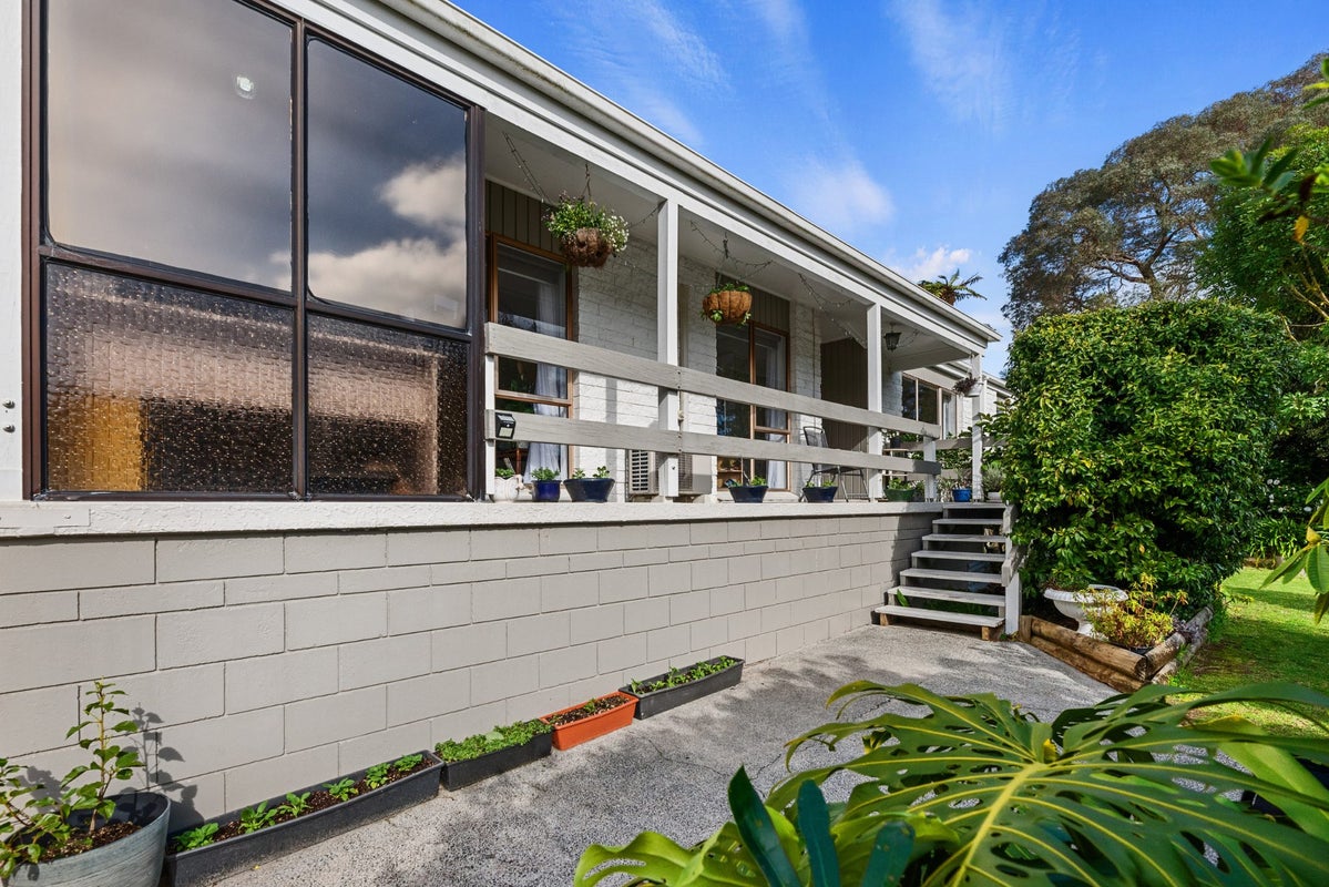 150 Vale Street, Otumoetai, Tauranga - Carousel 2