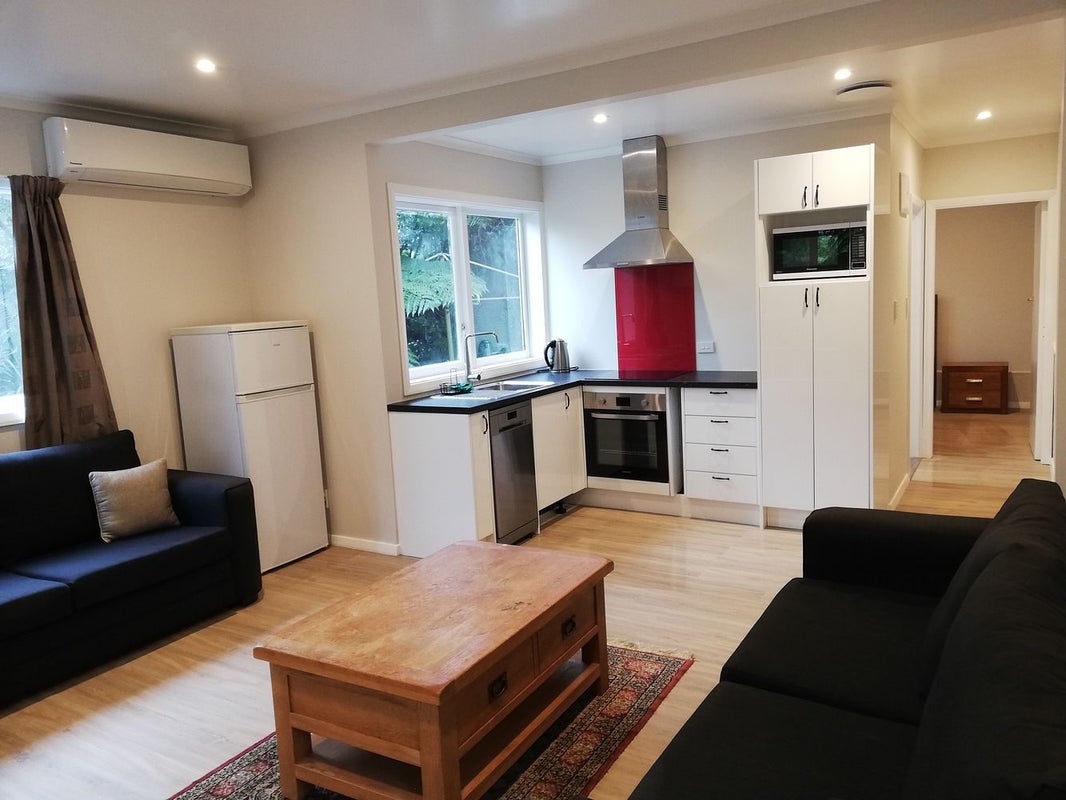 62 Fox Street, Ngaio, Wellington - Carousel 1