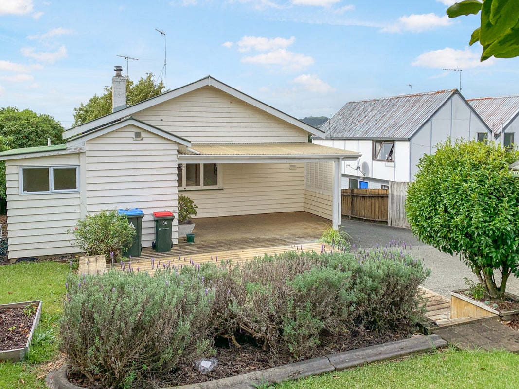 84 Taumata Road, Sandringham, Auckland - Carousel 10