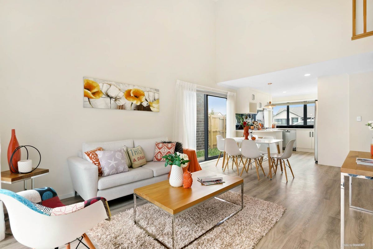 6 Amokura Avenue, Takanini, Auckland - Carousel 2