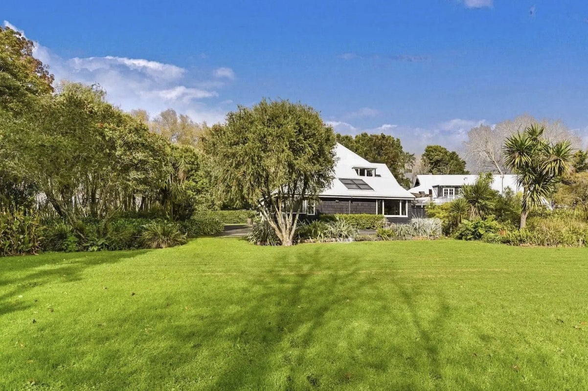 143 Postman Road, Albany - Carousel 21