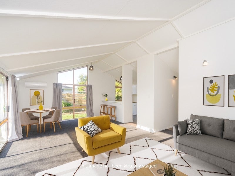 32B Dunk Place, Milson, Palmerston North - Carousel 1